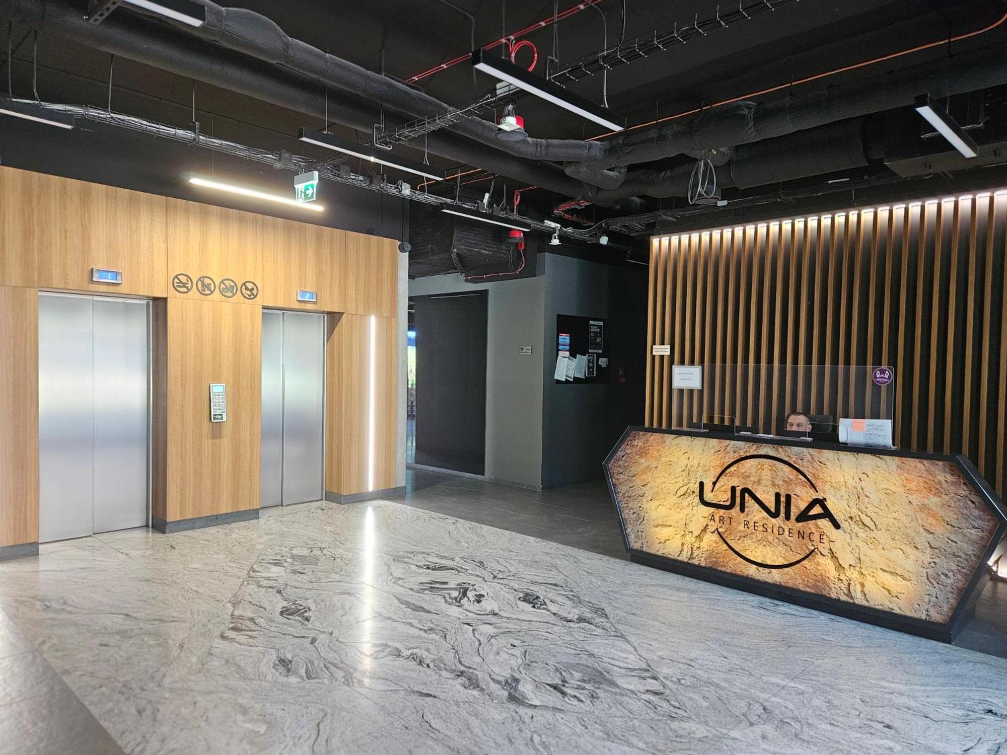Your Apartment Unia Art Residence Lublin Buitenkant foto